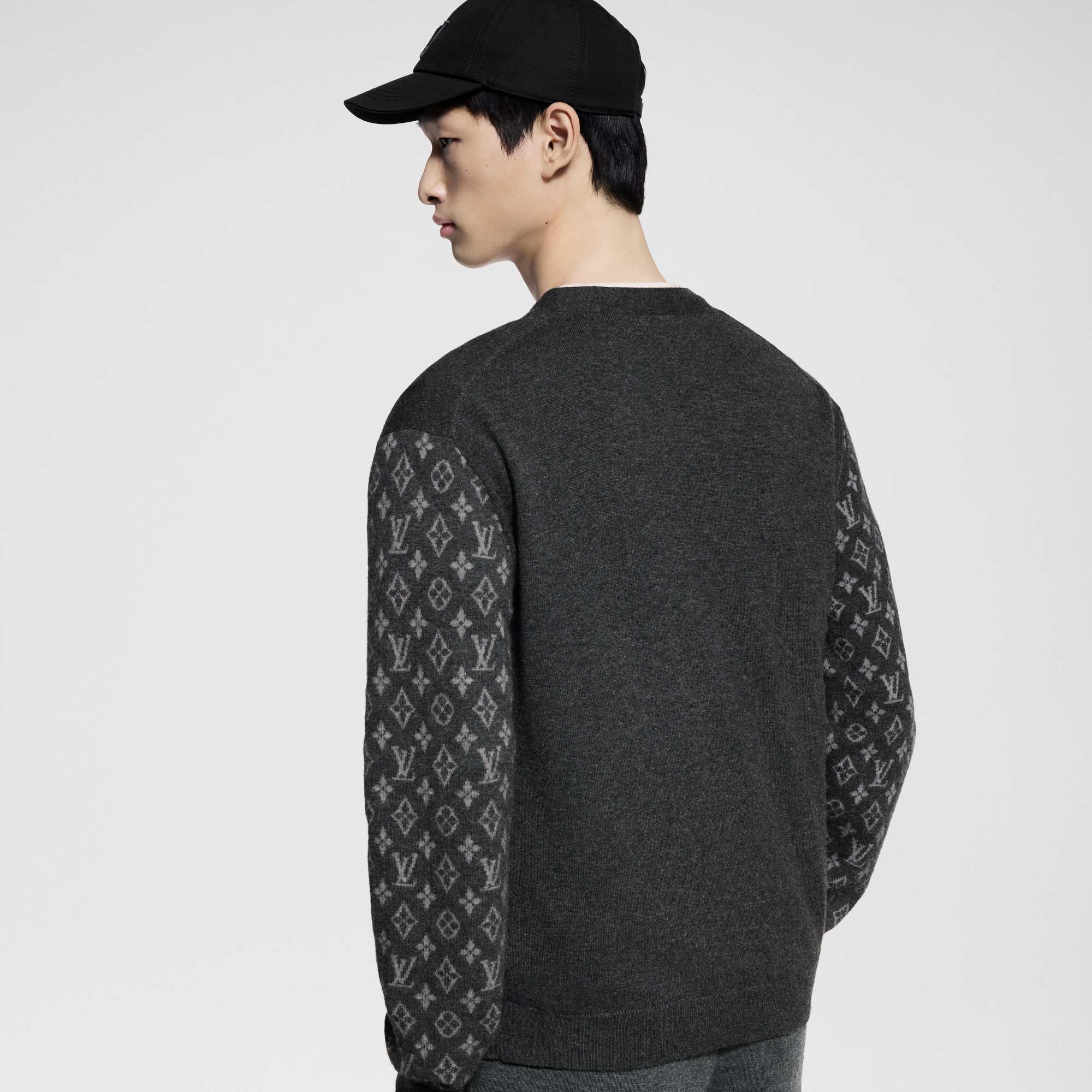 Cardigã em Cashmere com Monogram Mix - Para Ele | LOUIS VUITTON ®